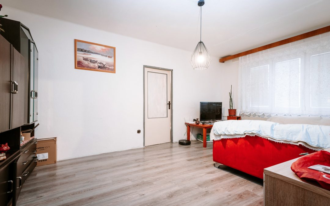 ZNÍŽENÁ CENA: 2 izbový byt s balkónom v TOP lokalite