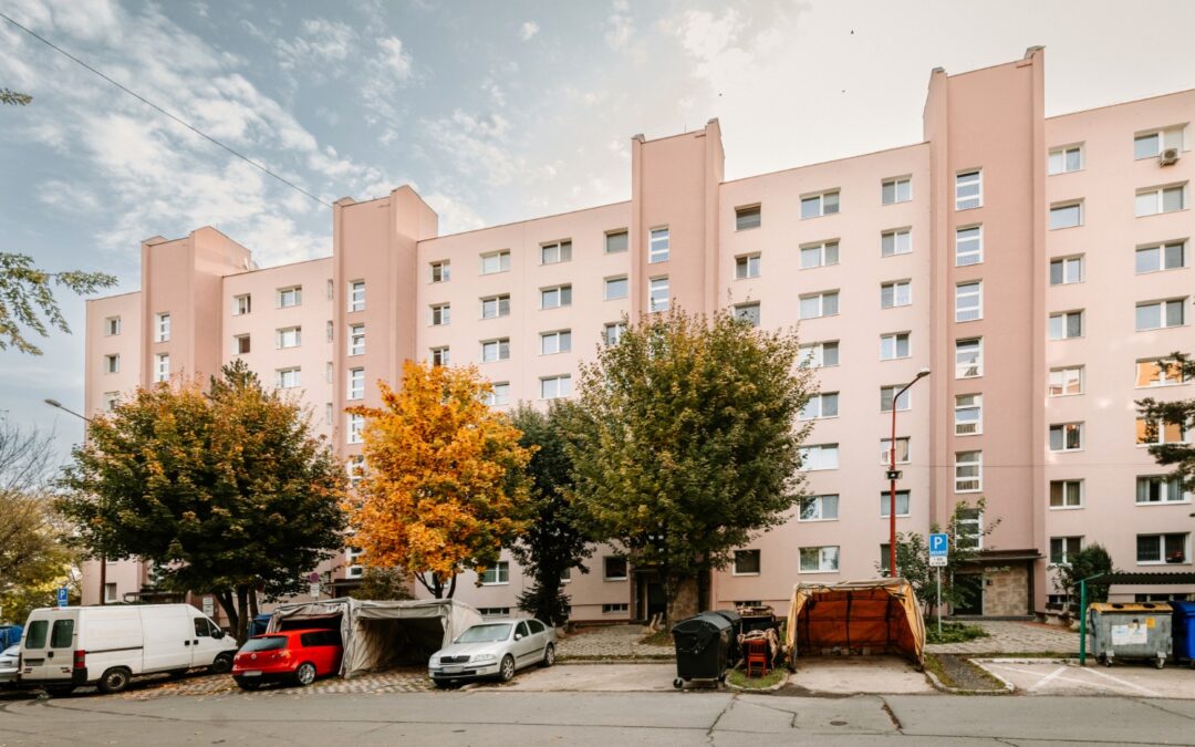 NAJLACNEJŠÍ 1-izbový byt v Lučenci – ihneď voľný